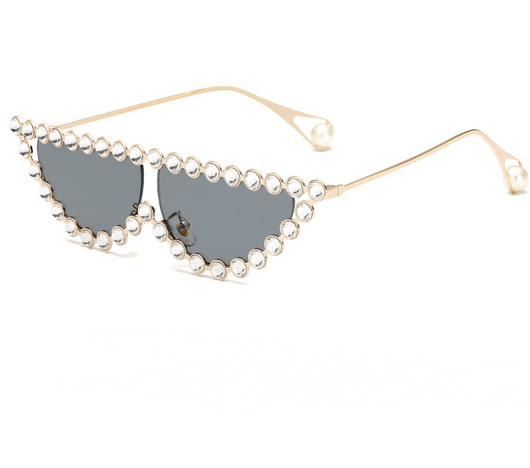 Gafas de Sol Gatito con Tachuelas - Estilo Moderno y Atrevido - Image 4