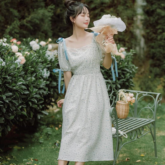 Vestido Floral Corto con Cuello Cuadrado para Mujer