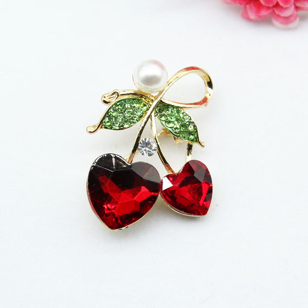 Broche Corazón de Durazno en Vidrio Rojo - Joya del Amor