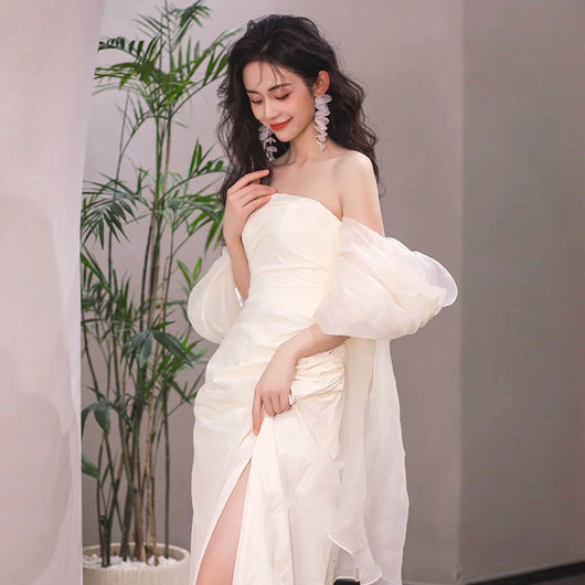 Vestido de Novia Largo Escote Tubo Elegante y Minimalista - Image 2