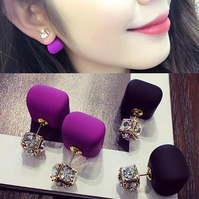 Aretes Cubo Multicolor - Diseño Geométrico Moderno