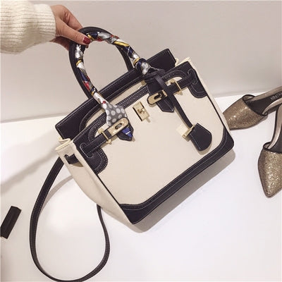 Bolso Vintage Platinum con Cierre de Seguridad - Image 2
