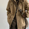 Chaqueta Polo Workwear con Bordado Retro y Bloques de Color