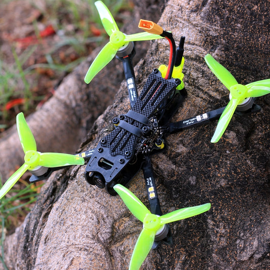 Dron de Carreras Darwin FPV BabyApe F4 - Set Completo con Control Remoto