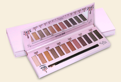 Paleta de Sombras Kelly 12 Colores - Acabado Mate Profesional - Image 5
