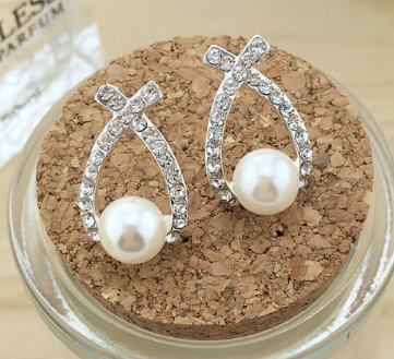 Aretes de Perla con Destello Cruzado - Image 6