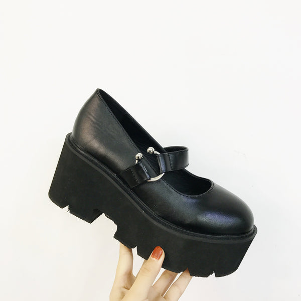 Zapatos Retro con Plataforma y Hebilla Redonda