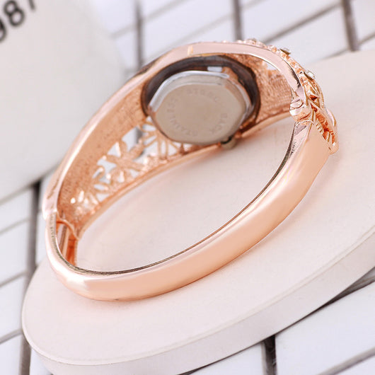 Reloj pulsera para mujer en oro rosado con diseño floral - Image 5