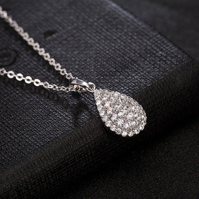 Collar Gota de Elegancia