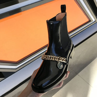 Botas Mujer Tacón Medio con Cadena Metálica y Punta Redonda - Image 8
