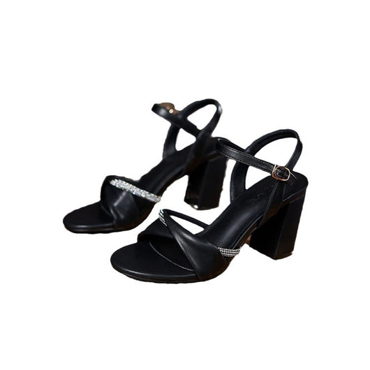 Sandalias con Tacón Robusto para Mujer - Comodidad y Estilo en Talles Pequeños - Image 5