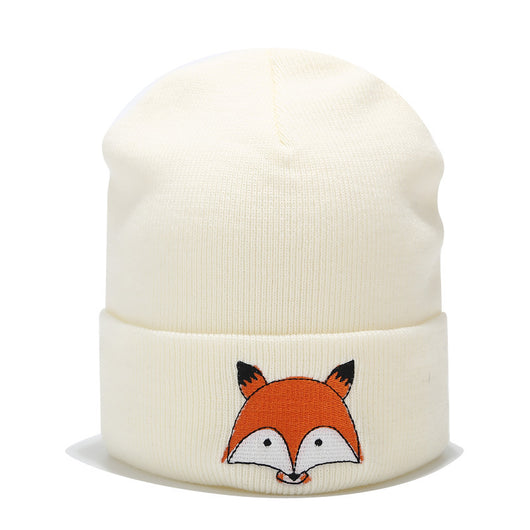 Gorro de Lana Bordado Premium - Image 5