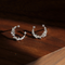 Aretes de Plata Sailor Moon con Circón Lunar - Diseño Elegante y Delicado