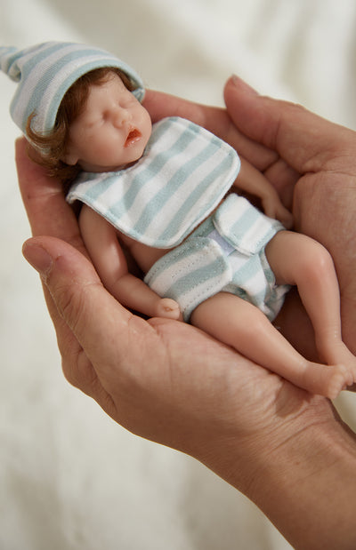 Muñeca Reborn Bebé de 6 Pulgadas con Cuerpo de Silicona Completa - Image 2