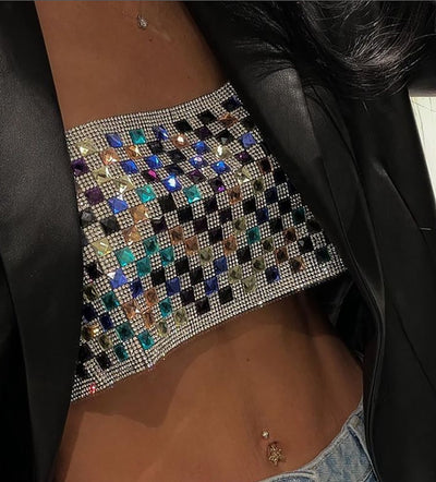Top Tipo Bikini con Cadena de Diamantes y Lámina Metálica - Image 3