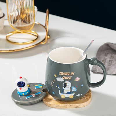 Taza Térmica Grande Creative Planet con Tapa y Cuchara - Image 2