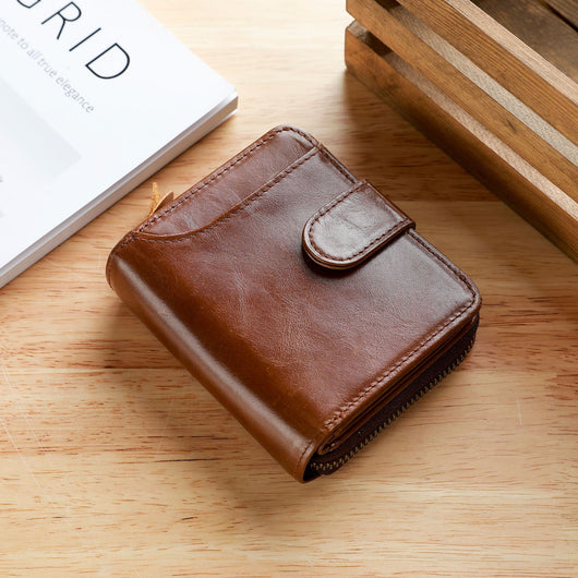 Billetera Compacta de Cuero para Hombre con Múltiples Compartimientos - Image 18