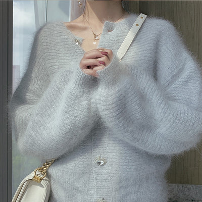 Cardigan Retro de Terciopelo Visón con Mangas Farol - Comodidad Atemporal - Image 3