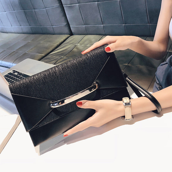 Bolso de Noche en Cuero PU para Mujer - Clutch Elegante de Diseño Moderno