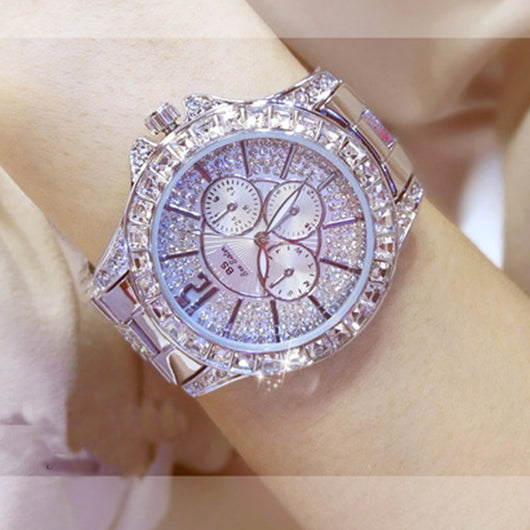 Reloj de Tres Ojos con Cristal Diamante Completo, Esfera Grande y Resistencia al Agua - Image 7