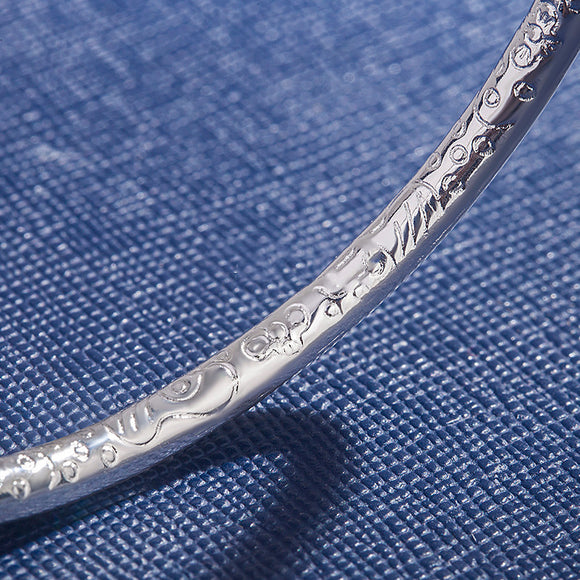 Pulsera de Plata Maciza con Diseño Minimalista Elegante