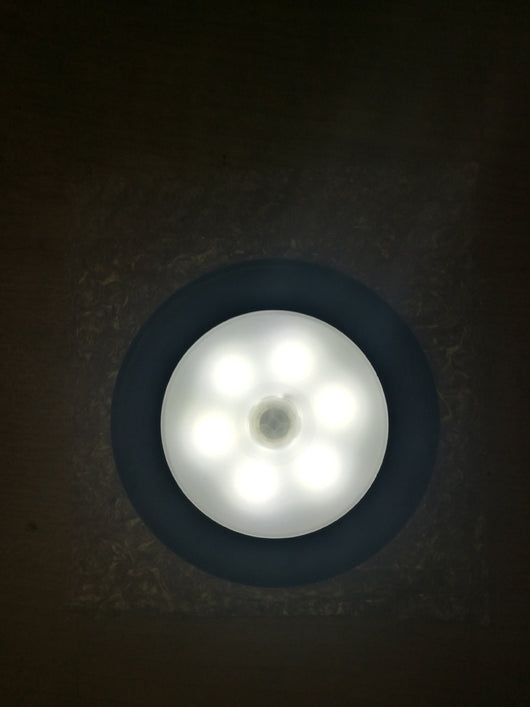 Lámpara LED Inteligente con Sensor de Movimiento para Armarios, Baños y Pasillos - Image 12