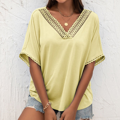 Suéter Suelto de Verano con Cuello V y Detalles Calados - Image 7
