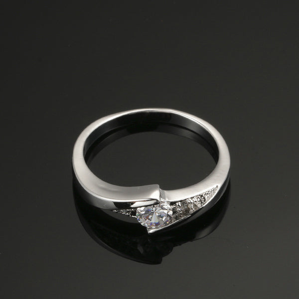 Anillo de Compromiso y Boda con Circonita AAA Baño Oro Blanco