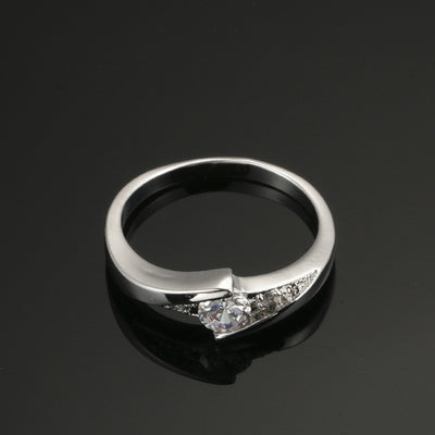 Anillo de Compromiso y Boda con Circonita AAA Baño Oro Blanco - Image 2