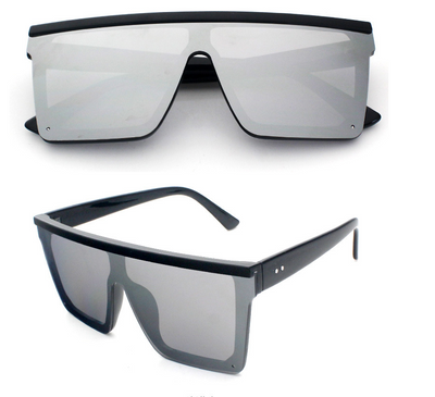 Large-frame square sunglasses with a tortoiseshell pattern frame and gradient brown lenses, shown from front and side.