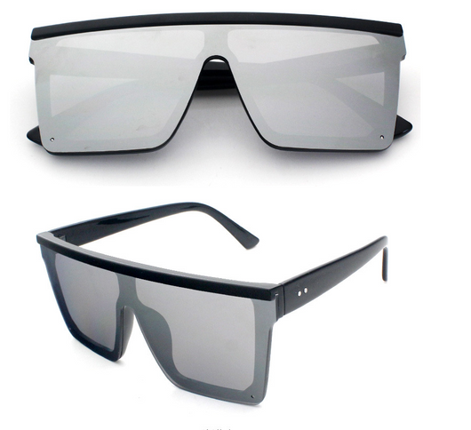 Large-frame square sunglasses with a tortoiseshell pattern frame and gradient brown lenses, shown from front and side.