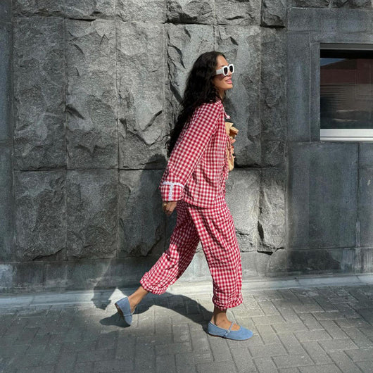 Conjunto Dos Piezas: Blusa Cuadros Suelta con Cordones y Pantalón Ancho - Image 12
