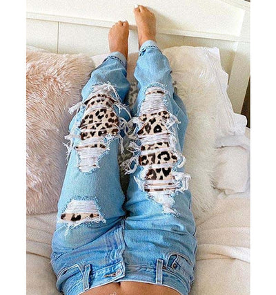 Jeans Ajustados con Estampado de Leopardo y Rotos Modernos - Image 5