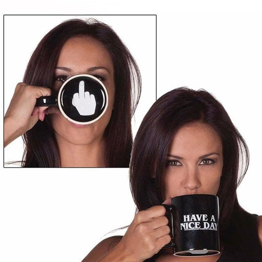 Taza de Cerámica con Mensaje Irónico - Diseño Moderno