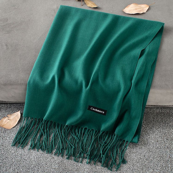 Pashmina Elegante de Color Liso con Borlas