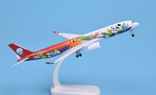 Modelo Decorativo Avión Airbus Sichuan Airlines con Panda - Image 10