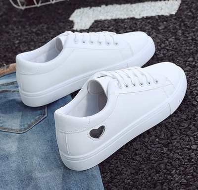 Zapatillas Deportivas de Cuero PU para Mujer con Detalles de Corazón - Image 10