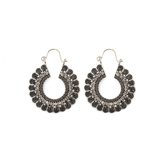 Aretes Calados Retro con Patrón Hueco Elegante - Image 12