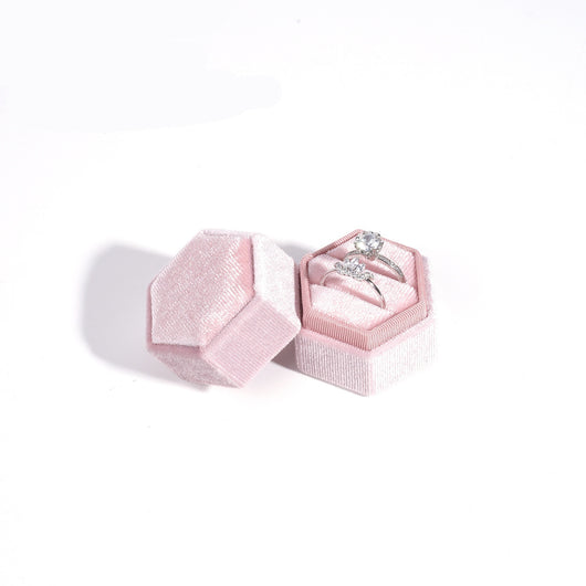 Caja de Terciopelo Hexagonal para Joyas Premium - Image 5