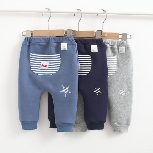 Pantalones cálidos con bordado de caricaturas