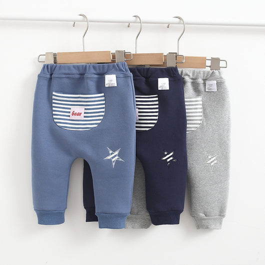 Pantalones cálidos con bordado de caricaturas