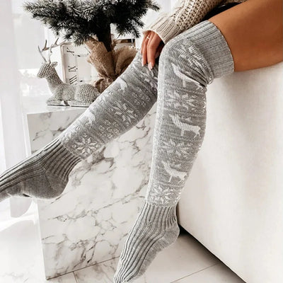 Calcetines Navideños Largos Hasta la Rodilla con Diseño de Renos y Copos de Nieve para Mujer - Image 7