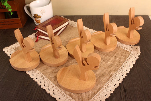 Soporte Personalizado para Teléfono en Madera de Haya con Monedero Integrado - Image 24