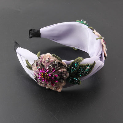 Diadema Ancha de Tela con Flores y Diamantes Incrustados - Image 4