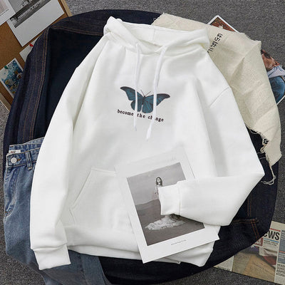 Sudadera con Capucha de Terciopelo y Estampado de Mariposas - Talla Plus