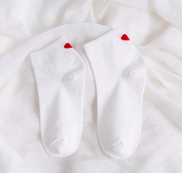 Calcetines de Algodón para Mujer con Diseño de Corazones - Otoño e Invierno - Image 9