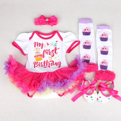 Conjunto de Vestido para Bebé de Cuatro Piezas - Image 3