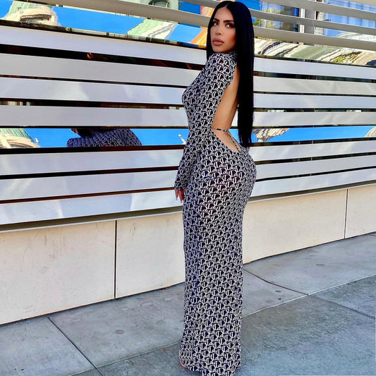 Vestido de Malla Transparente con Estampa y Espalda Abierta - Image 2