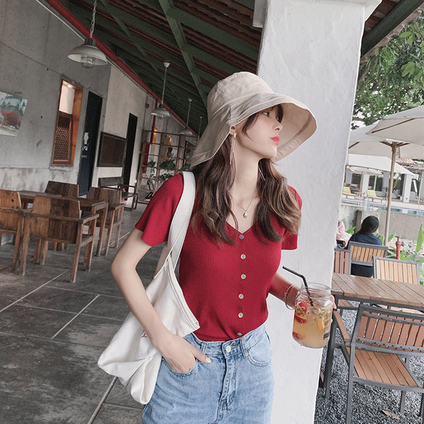 Conjunto Coreano Verano: Short Ajustado + Blusa Escote V