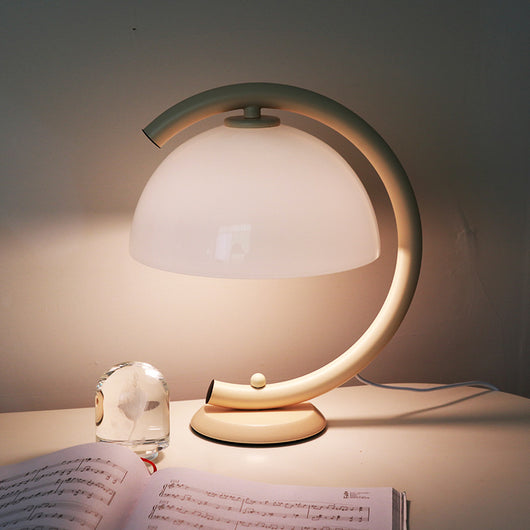Lámpara Vintage de Cristal para Mesita de Noche - Estilo Retro Homestay - Image 8